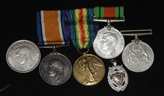 A group of WWI medals